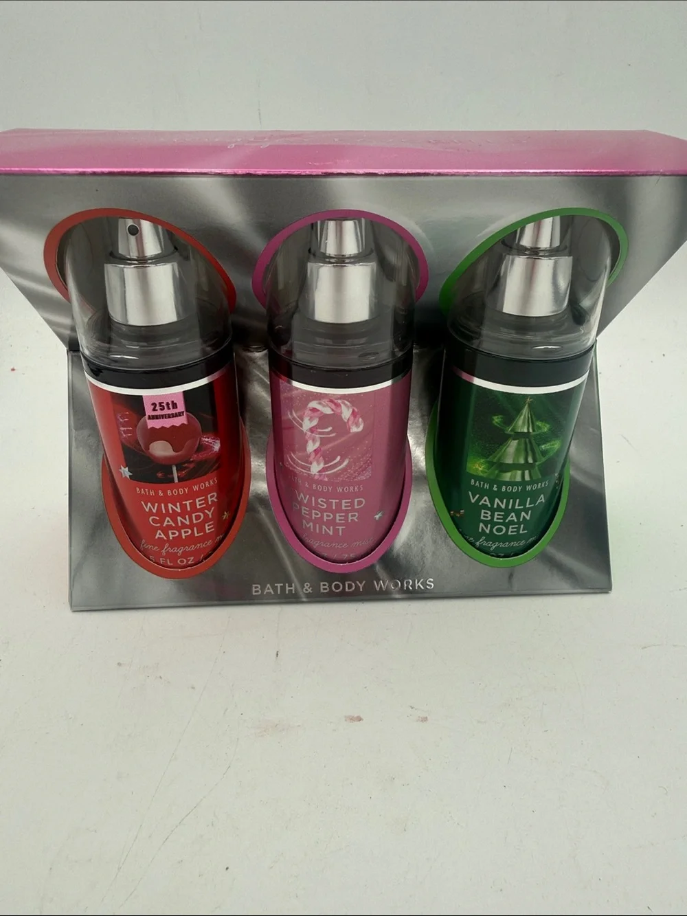 Bath & Body Works Holiday Fragrance Mist Trio Apple peppermint vanilla bean New